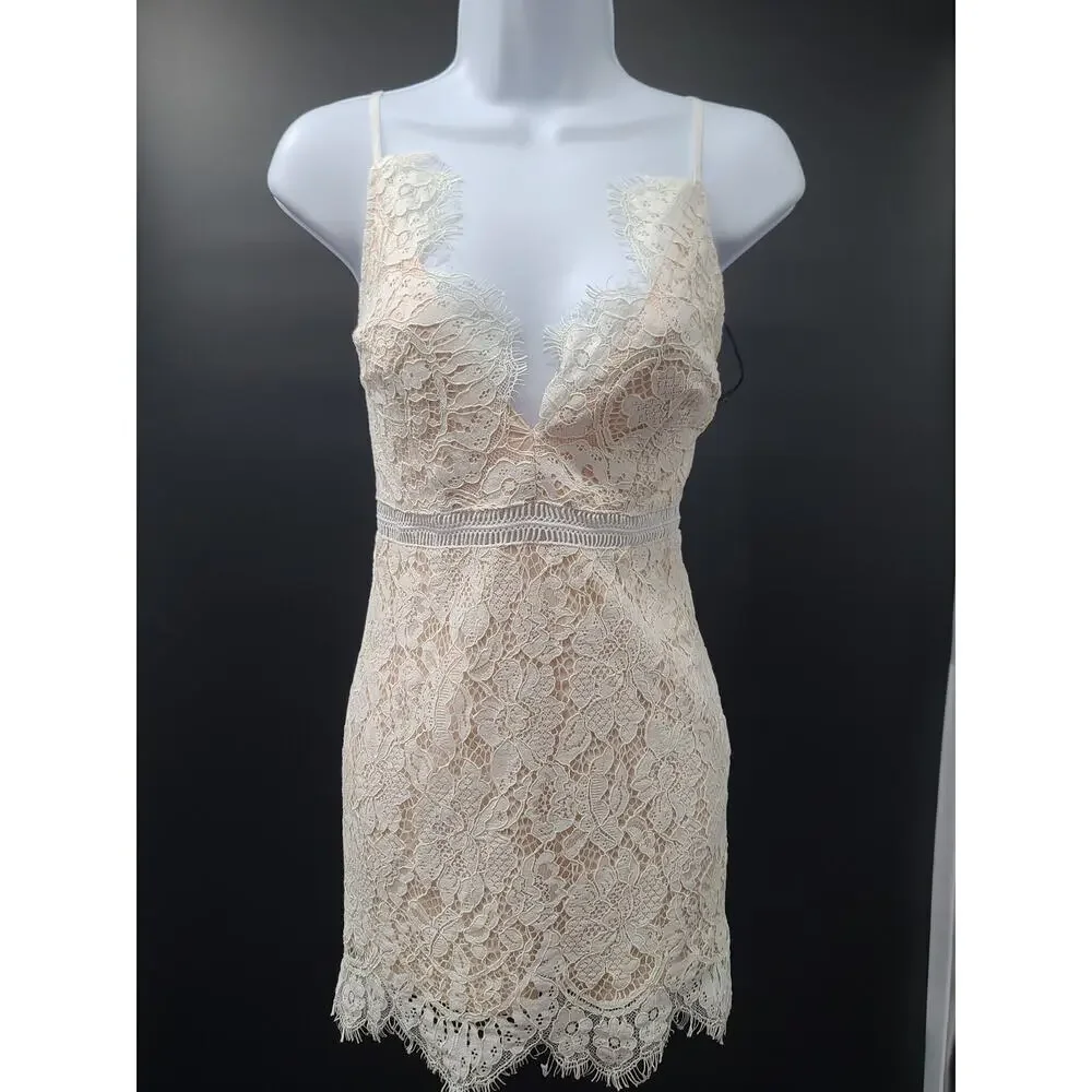 Superdown Remi Lace mini women's dress off white lace crochet Sz XS Cottagecore - Picture 3 of 10